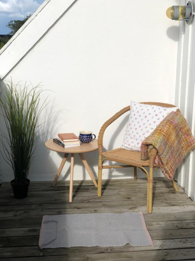 Ferienwohnung Dejligt Vaerelse Med Eget Bad Og Havudsigt Assens Exterior foto