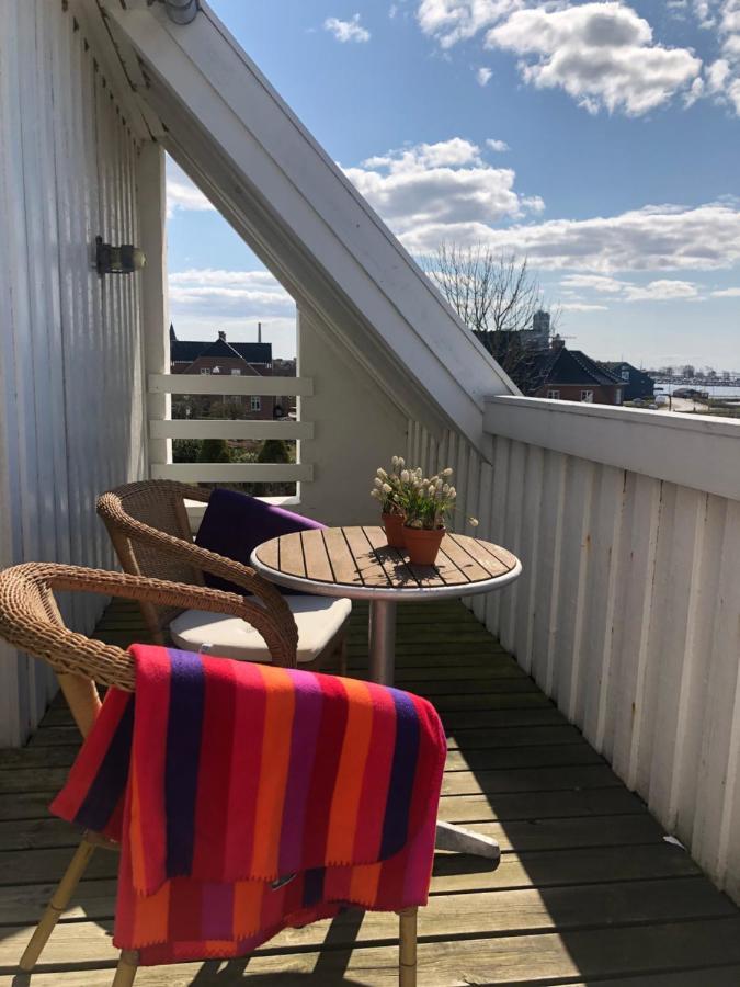 Ferienwohnung Dejligt Vaerelse Med Eget Bad Og Havudsigt Assens Exterior foto